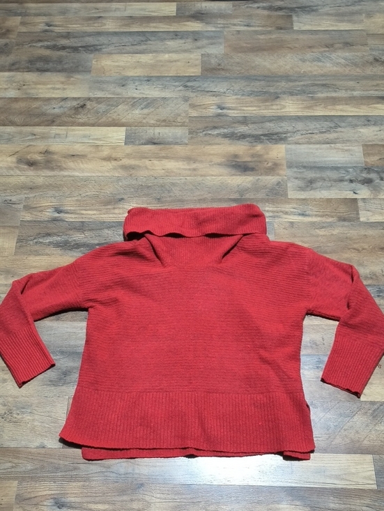 Time and Tru Sweaters - Time and Tru Red Cowlneck Sweater